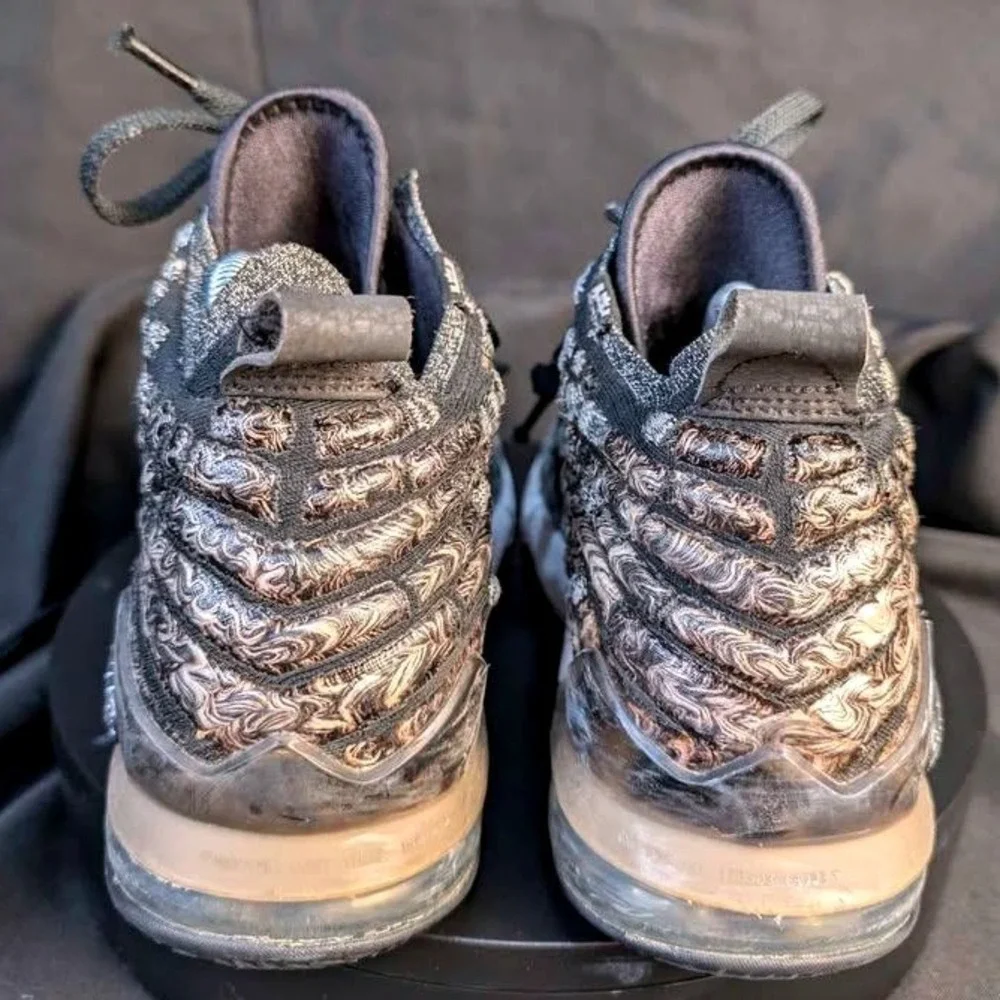 Nike~LeBron 17 